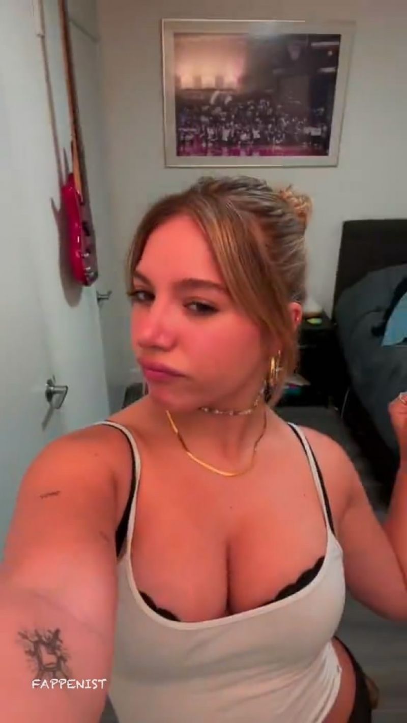 25355720.jpg